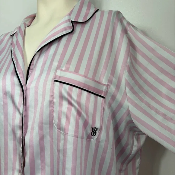 Victoria’s Secret satin stripe night top - Picture 2 of 10